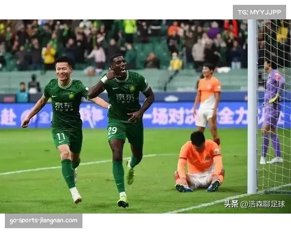 北京国安主场四比二战胜青岛海牛 结束两轮不胜